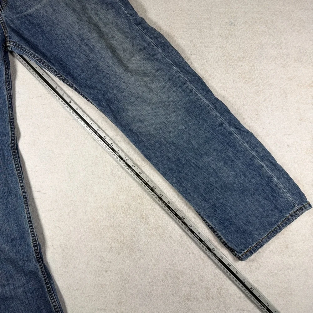 Levis 505 Regular Fit Straight Leg Jeans Mens 38x32 Medium Wash Blue Denim‎